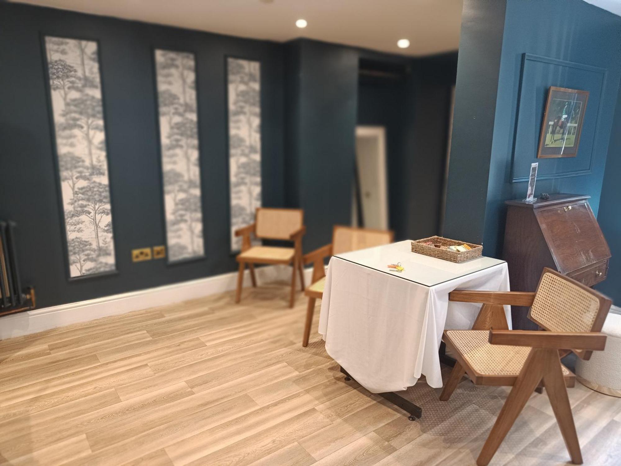Rooms On The Prom Cheltenham Bagian luar foto