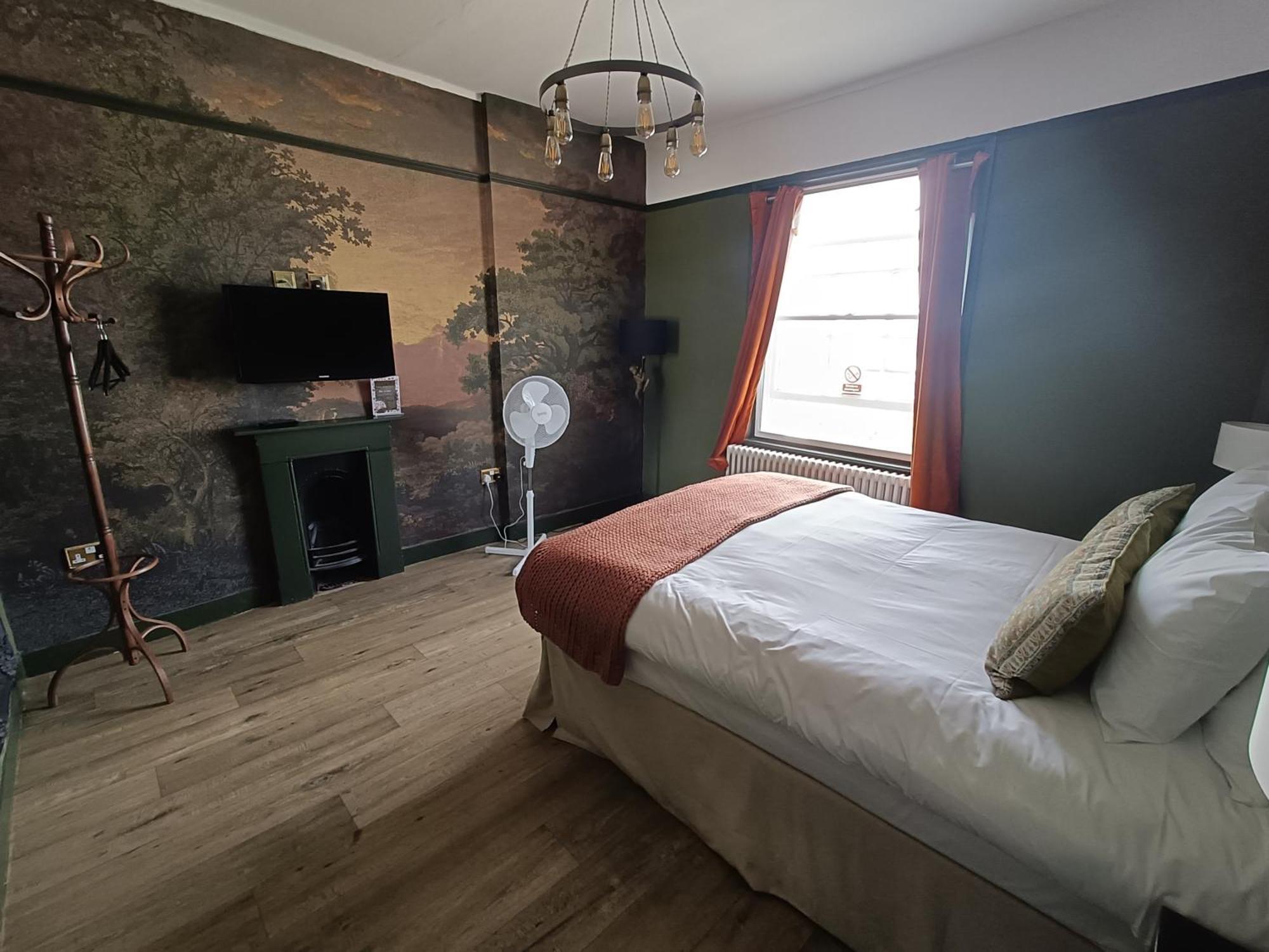 Rooms On The Prom Cheltenham Bagian luar foto
