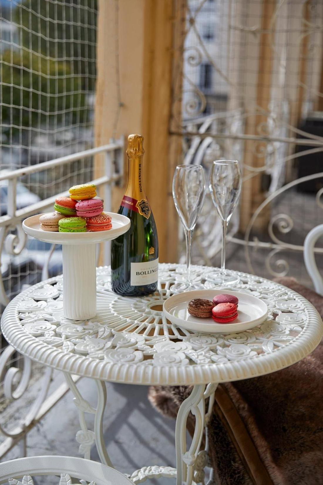 Rooms On The Prom Cheltenham Bagian luar foto